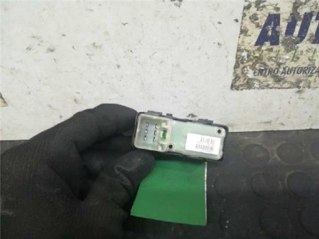 Botonera Puerta Trasera Derecha Chrysler JEEP PATRIOT 2 0 CRD 