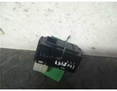 Botonera Puerta Trasera Derecha Chrysler JEEP PATRIOT 2 0 CRD 