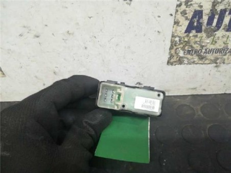 Botonera Puerta Trasera Derecha Chrysler JEEP PATRIOT 2 0 CRD 