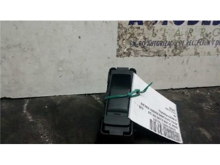 Botonera Puerta Trasera Derecha Dodge CALIBER 2 0 16V CRD 