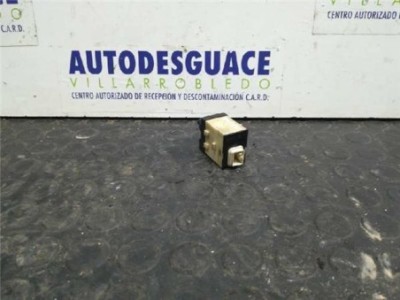 Botonera Puerta Delantera Izquierda Chrysler JEEP CHEROKEE 2 5 CRD