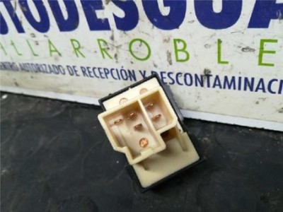 Botonera Puerta Trasera Derecha Chrysler STRATUS BERLINA 2 0 16V