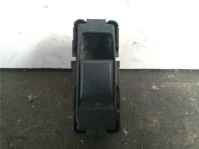 Botonera Puerta Trasera Derecha Dodge CALIBER 2 0 16V CRD