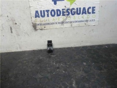 Botonera Puerta Delantera Derecha Ford MONDEO BER  *