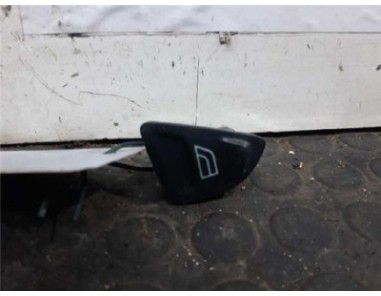 Botonera Puerta Delantera Izquierda Ford KA 1 2 8V 