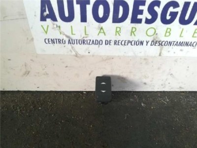 Botonera Puerta Trasera Derecha Ford FOCUS BERLINA 2 0 TDCi