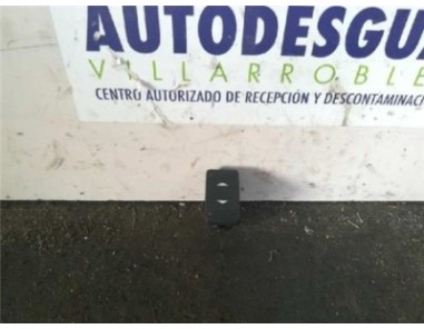 Botonera Puerta Trasera Derecha Ford FOCUS BERLINA 2 0 TDCi 