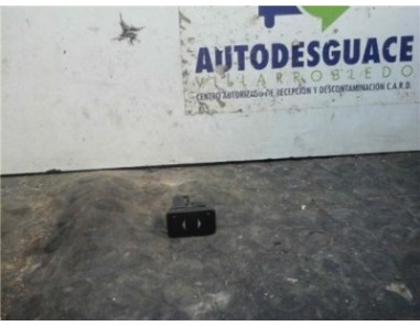 Botonera Puerta Trasera Derecha Ford MONDEO BER  2 0 TDCi 