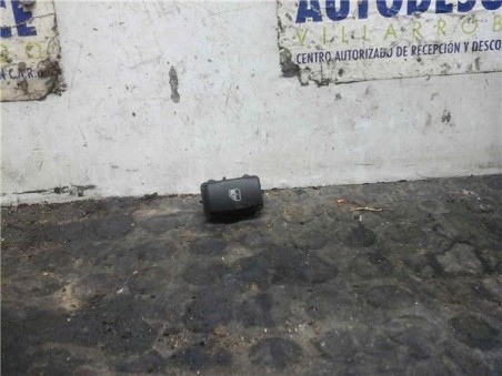 Botonera Puerta Trasera Izquierda Fiat CROMA 1 9 JTD 16V 