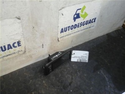 Botonera Puerta Trasera Izquierda Ford FOCUS BERLINA 1 8 TDCi Turbodiesel  2