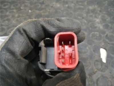 Botonera Puerta Delantera Derecha Ford TRANSIT CAJA CERRADA '06 2 2 TDCi