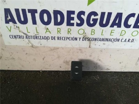 Botonera Puerta Trasera Izquierda Ford FOCUS BERLINA 2 0 TDCi 