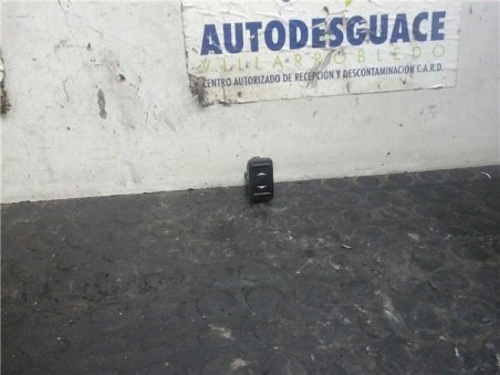 Botonera Puerta Trasera Derecha Ford MONDEO BER  *