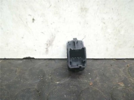 Botonera Puerta Trasera Derecha Ford FOCUS LIM  2 0 TDCi 