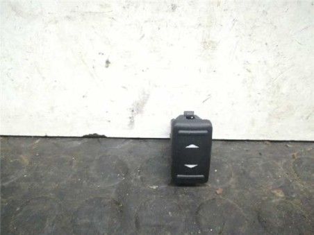 Botonera Puerta Trasera Derecha Ford FOCUS LIM  2 0 TDCi 