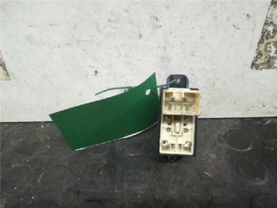 Botonera Puerta Delantera Derecha Hyundai ACCENT 1 5 CRDi