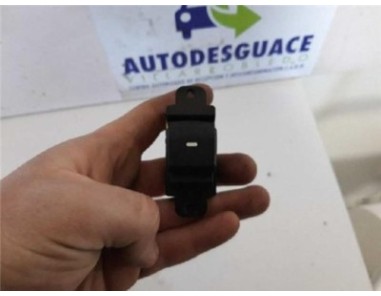 Botonera Puerta Trasera Izquierda Hyundai I20 1 4 CRDi 