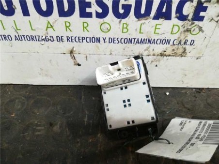 Botonera Puerta Delantera Izquierda Hyundai I10 1 2 16V 