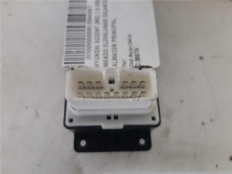 Botonera Puerta Delantera Izquierda Hyundai ACCENT 1 5 CRDi 