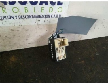 Botonera Puerta Trasera Derecha Hyundai TERRACAN 2 9 CRDi  Botonera Puerta Trasera Derecha Hyundai TERRACAN 2 9 CRDi