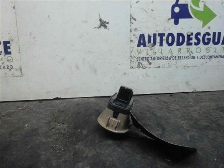 Botonera Puerta Trasera Izquierda Kia CARNIVAL 2 9 CRDi 