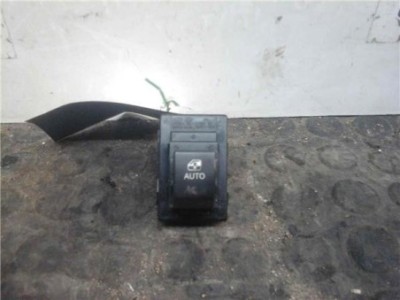 Botonera Puerta Delantera Derecha Kia CEE'D 1 6 CRDi 