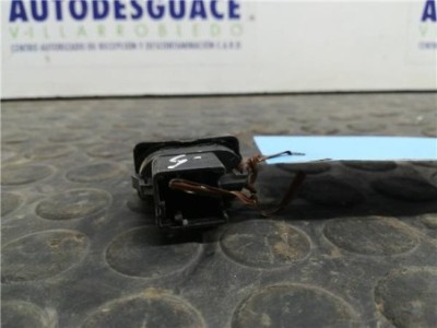 Botonera Puerta Trasera Izquierda Ford KUGA 2 0 TDCi