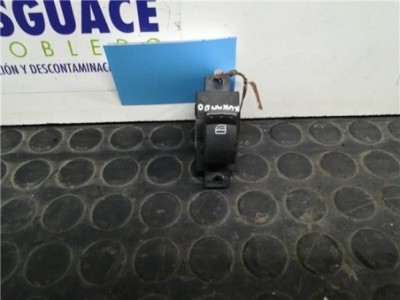 Botonera Puerta Trasera Derecha Ssangyong KORANDO 2 0 TD