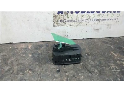 Botonera Puerta Delantera Izquierda Opel CORSA D 1 3 16V CDTI