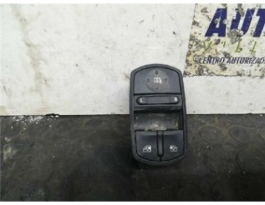 Botonera Puerta Delantera Izquierda Opel CORSA E 1 3 16V CDTI 