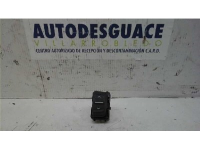 Botonera Puerta Delantera Derecha Dacia SANDERO 1 5 dCi D FAP