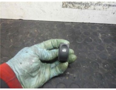 Botonera Puerta Trasera Derecha Renault GRAND MODUS 1 5 dCi D FAP 