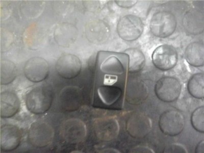 Botonera Puerta Trasera Izquierda Land Rover DISCOVERY 2 5 Turbodiesel