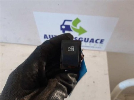 Botonera Puerta Trasera Derecha Renault MEGANE III SPORT TOURER 1 5 dCi D FAP 