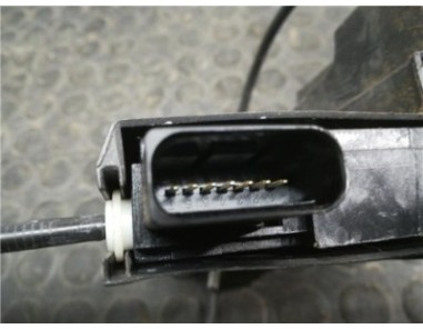 Cerradura Puerta Trasera Izquierda Peugeot 308 1 6 16V e-HDi FAP 