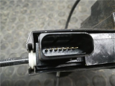 Cerradura Puerta Trasera Izquierda Peugeot 308 1 6 16V e-HDi FAP 