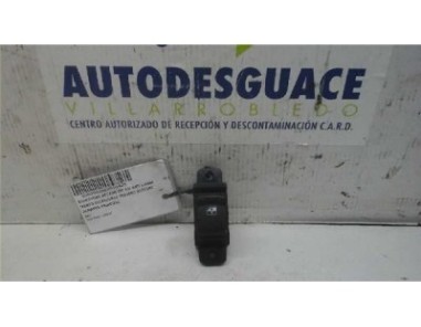 Botonera Puerta Trasera Derecha Ssangyong ACTYON 2 0 TD 