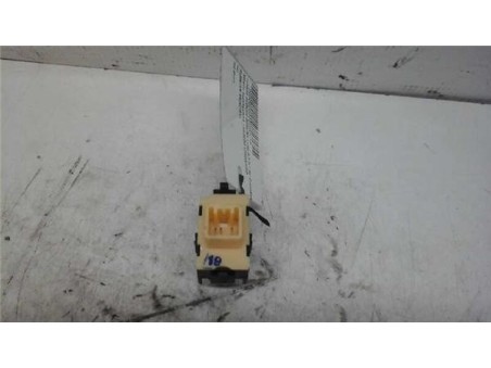 Botonera Puerta Trasera Izquierda Toyota AVENSIS BERLINA 2 2 D-4D 