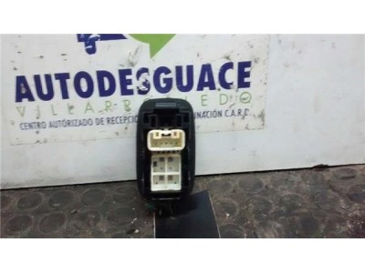 Botonera Puerta Trasera Izquierda Toyota AURIS 1 4 Turbodiesel