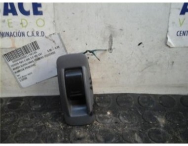 Botonera Puerta Trasera Izquierda Toyota RAV 4 2 0 16V 