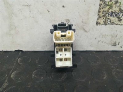 Botonera Puerta Delantera Derecha Toyota AURIS 1 4 Turbodiesel