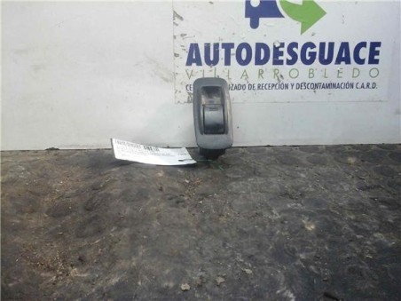 Botonera Puerta Trasera Derecha Toyota RAV 4 2 0 Turbodiesel 