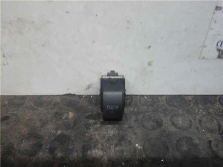 Botonera Puerta Trasera Izquierda Toyota COROLLA 2 0 Turbodiesel 