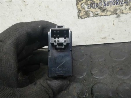 Botonera Puerta Trasera Izquierda Ssangyong REXTON 2 7 Turbodiesel 