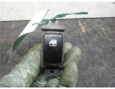 Botonera Puerta Trasera Izquierda Ssangyong RODIUS 2 7 Turbodiesel 