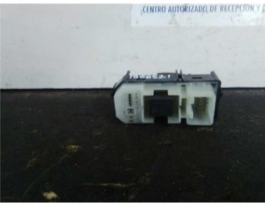 Botonera Puerta Trasera Derecha Lexus IS200 2 2 D-CAT 