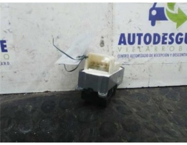 Botonera Puerta Delantera Izquierda Toyota YARIS 1 4 Turbodiesel 