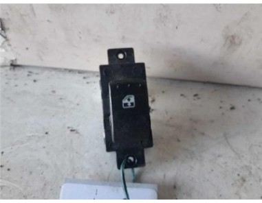 Botonera Puerta Trasera Derecha Ssangyong REXTON W 2 0 TD 