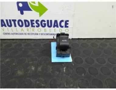 Botonera Puerta Trasera Izquierda Toyota AURIS 2 0 D-4D 