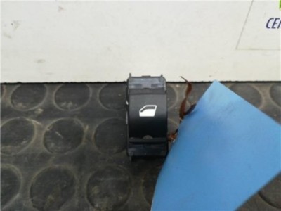 Botonera Puerta Delantera Derecha Peugeot 3008 1 2 12V e-THP / PureTech